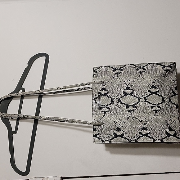 Nine West Handbags - Nine West Accessories Animal Print Women's Tote Bag